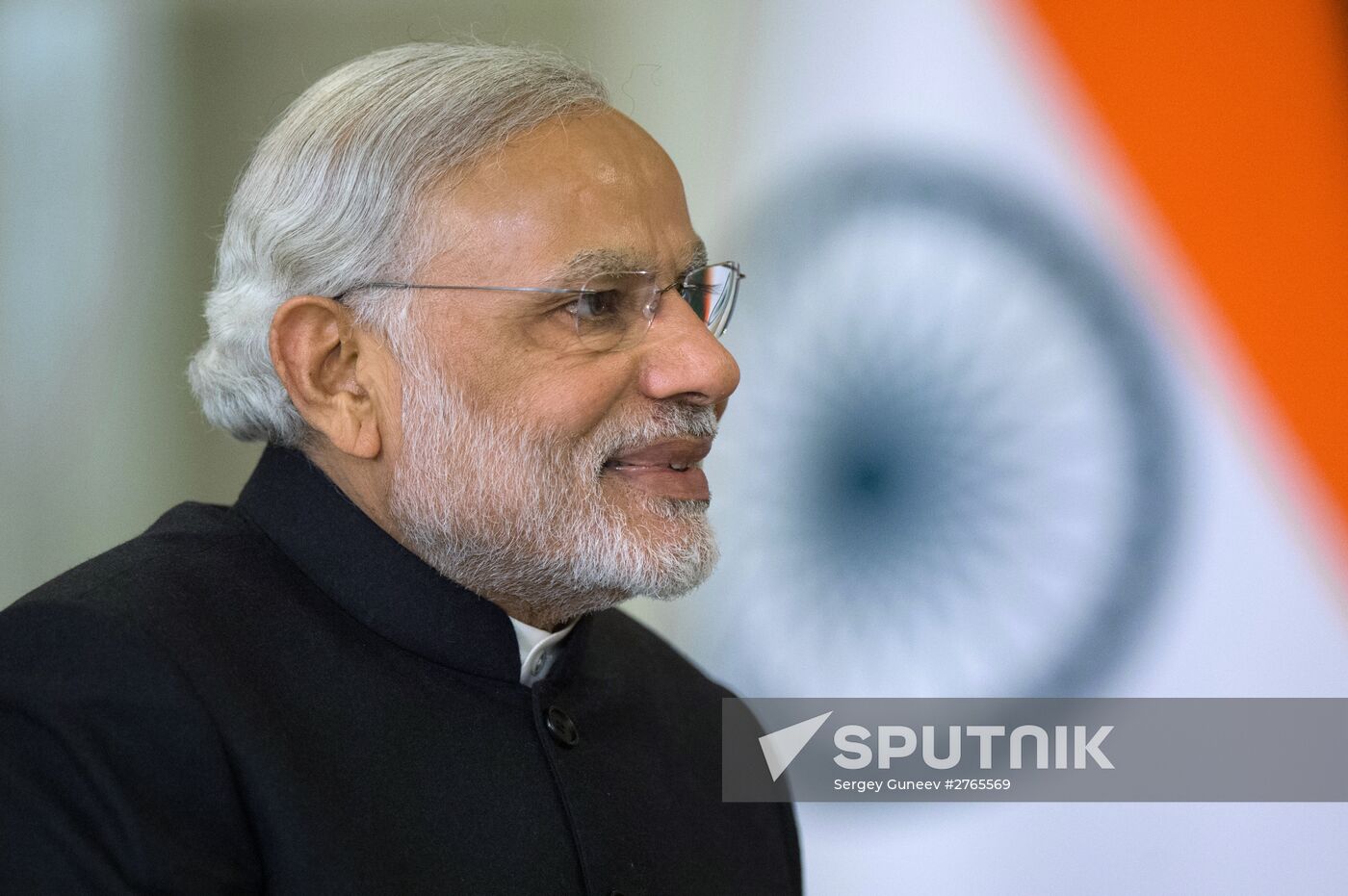 Russian President Vladimir Putin meets with Indian Prime Minister Narendra Modi