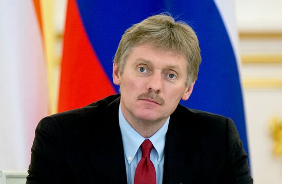Russian President Vladimir Putin meets with Indian Prime Minister Narendra Modi