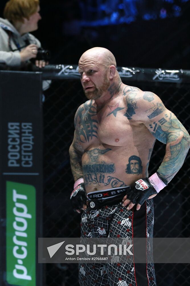 MMA fighter Jeff Monson's first fight under Russian flag