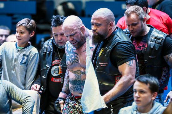 MMA fighter Jeff Monson's first fight under Russian flag