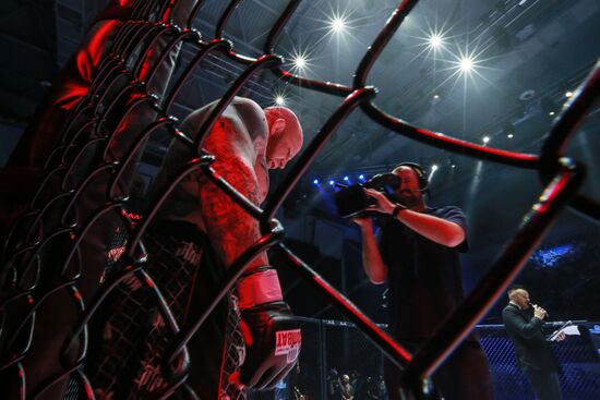 MMA fighter Jeff Monson's first fight under Russian flag