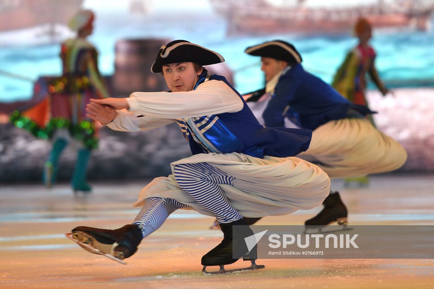 Sindbad and Princess Anne ice show premiered