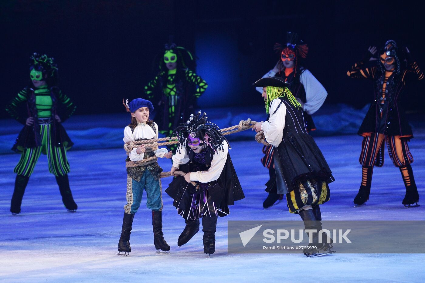 Sindbad and Princess Anne ice show premiered