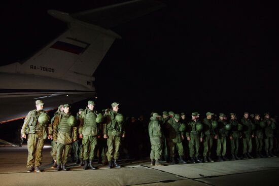 Russia’s Black Sea Fleet marines arrive arrive in Crimea after operation in Syria