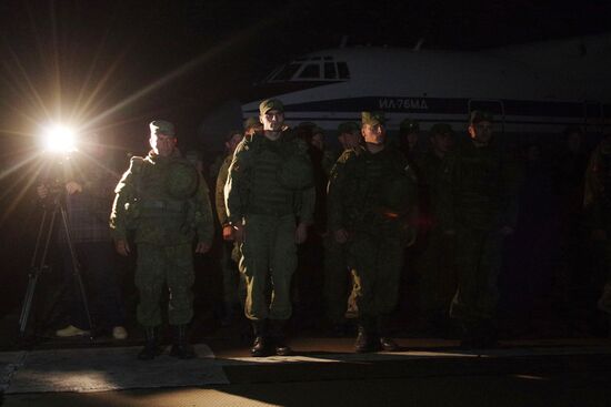 Russia’s Black Sea Fleet marines arrive arrive in Crimea after operation in Syria