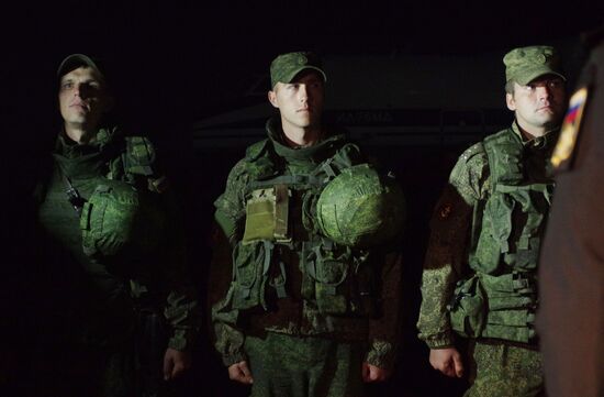 Russia’s Black Sea Fleet marines arrive arrive in Crimea after operation in Syria