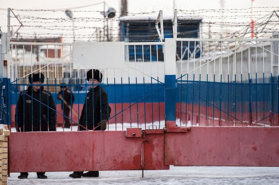 Grandfather Frost visits correctional facility in Omsk