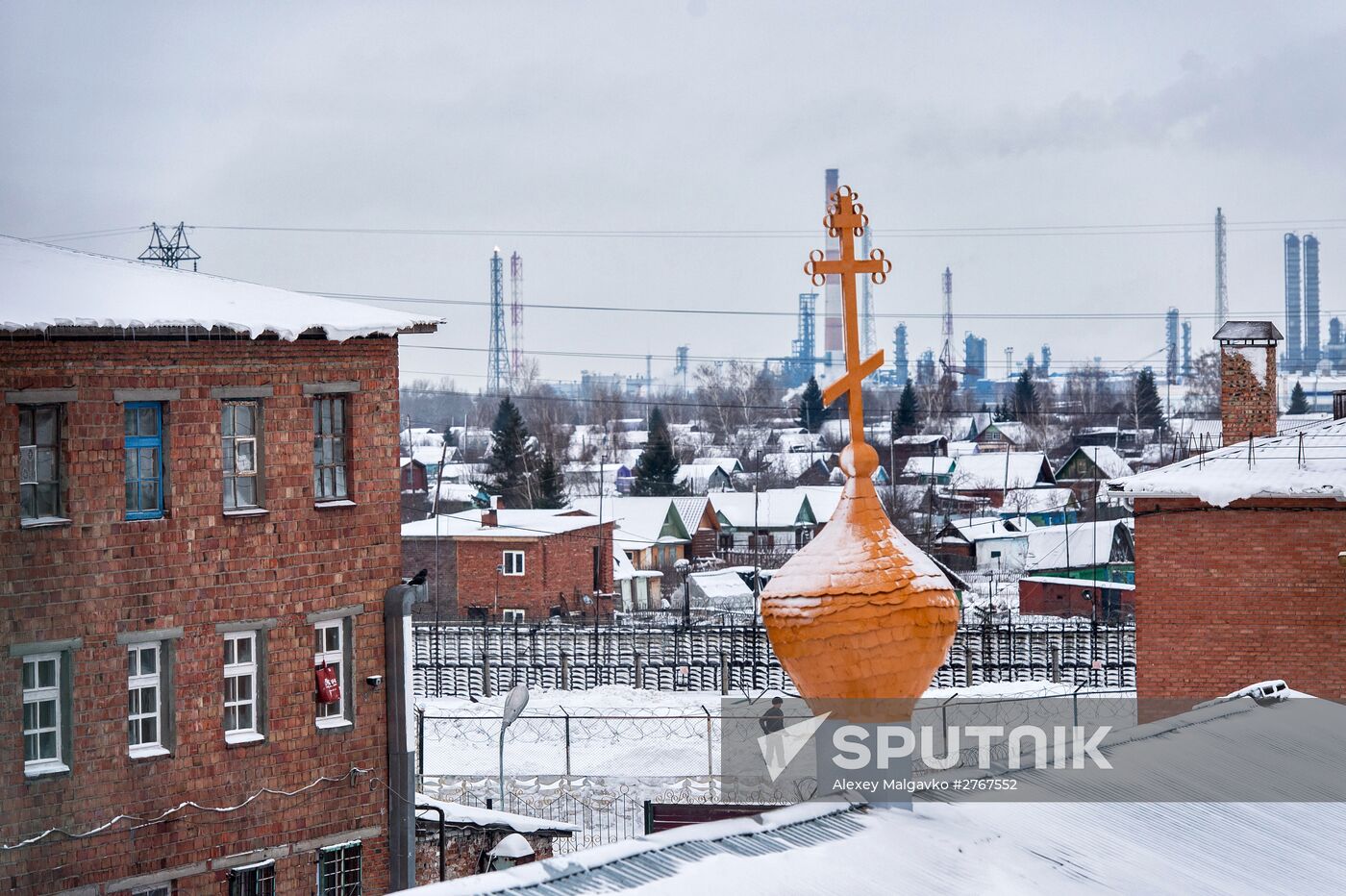 Grandfather Frost visits correctional facility in Omsk