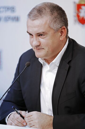 Concluding news conference with Sergei Aksyonov