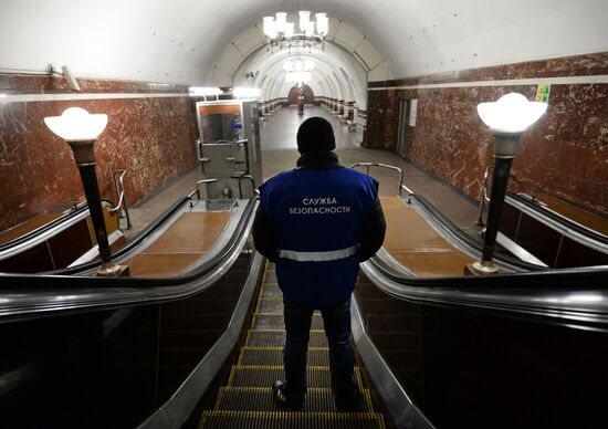 Frunzenskaya metro station closed for reconstruction