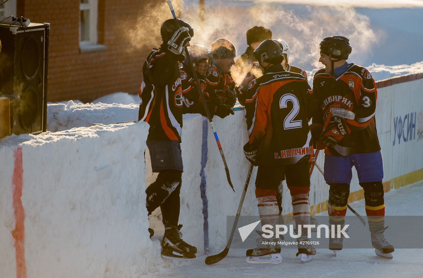 Hockey match in Omsk prison