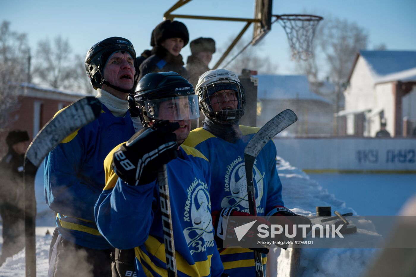 Hockey match in Omsk prison