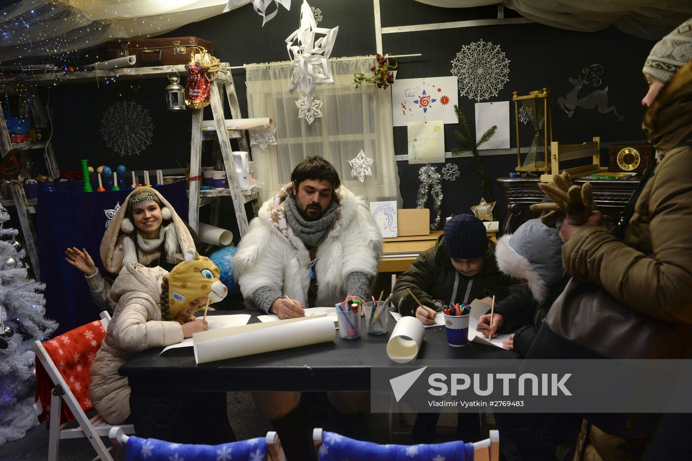 Muscovites enjoy their holidays