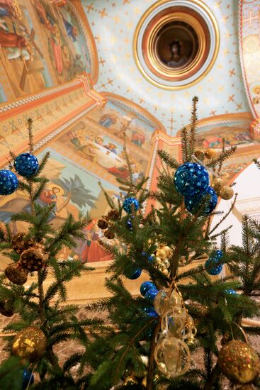 Russia celebrates Orthodox Christmas