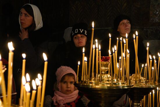 Christmas liturgy at Kiev-Pechersk Lavra