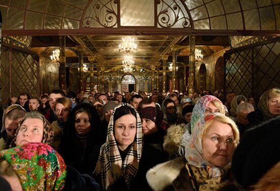 Christmas liturgy at Kiev-Pechersk Lavra