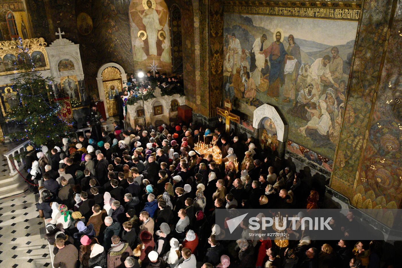 Christmas liturgy at Kiev-Pechersk Lavra
