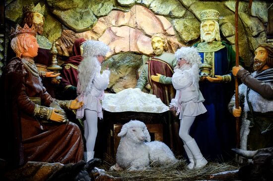 Russia celebrates Orthodox Christmas