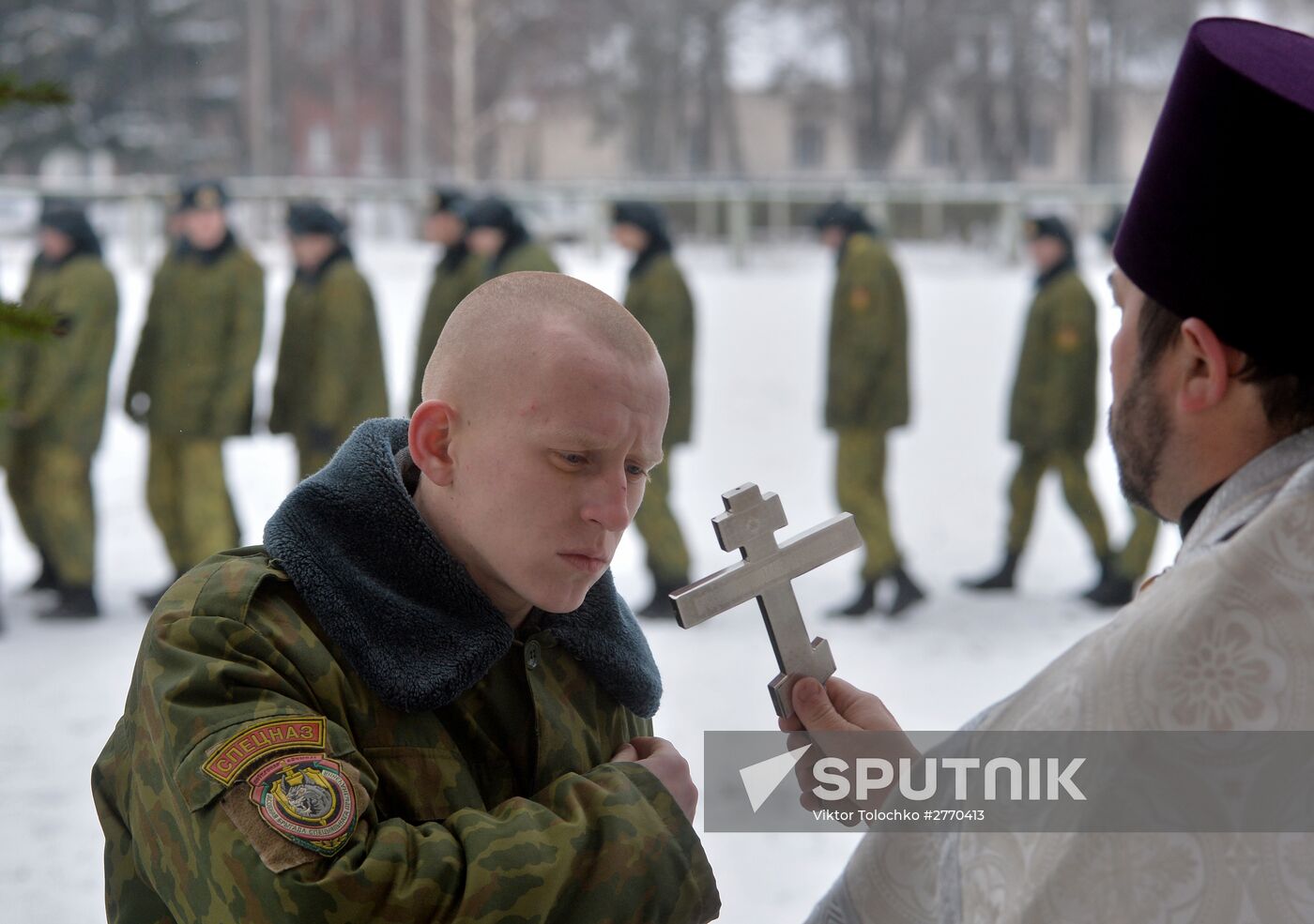 Belarusian soldiers celebrate Christmas