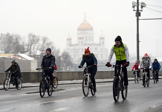 First winter bike parade in Moscow