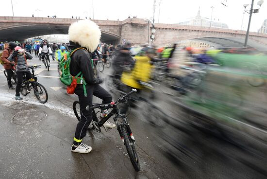 First winter bike parade in Moscow