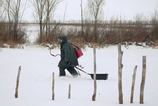 Ice fishing in Samara Region