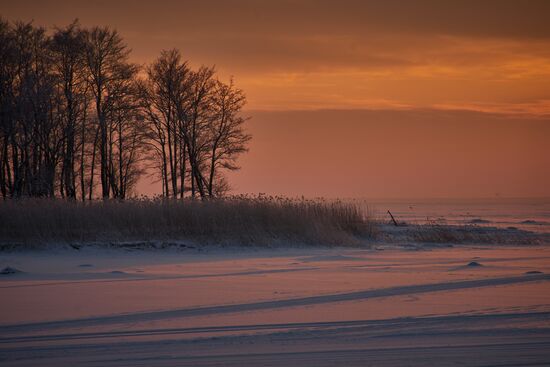 Winter sunset over Gulf of Finland