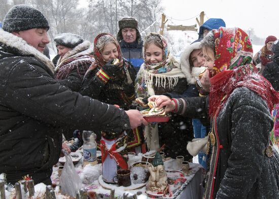Winter Malanya festival in Belgorod Region