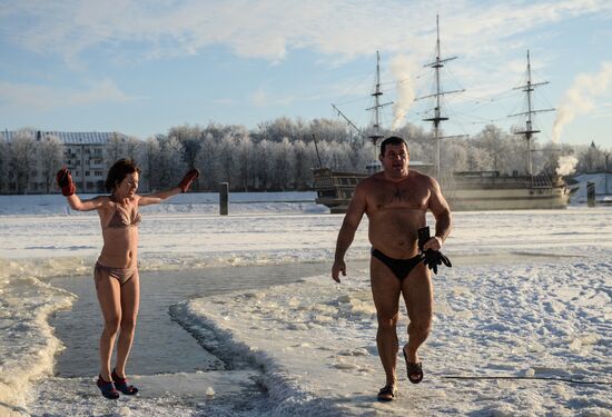 Novgorod Winter Swimming Fan Club in Veliky Novgorod