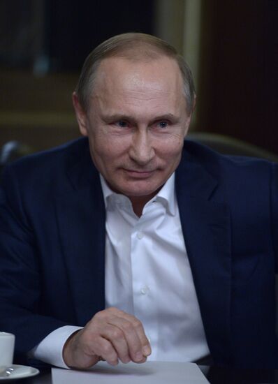 Russian President Vladimir Putin's interview to German newspaper Bild