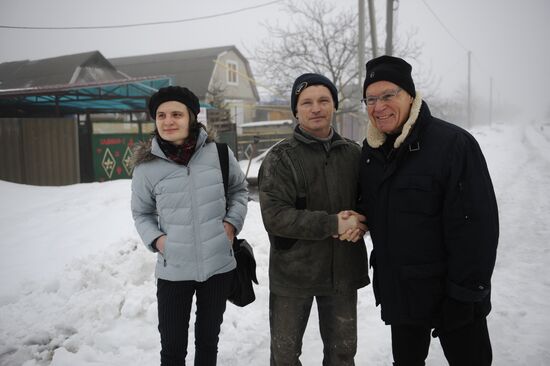 French delegation visits Donetsk