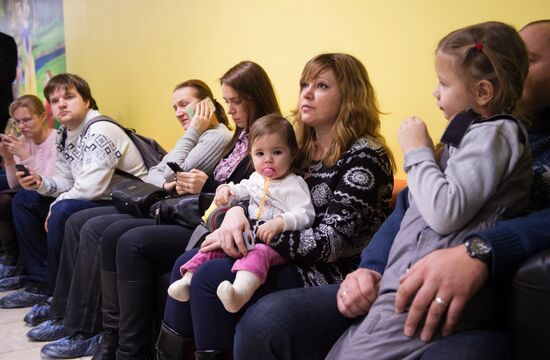 Moscow Mayor Sergei Sobyanin visits City Outpatient Clinic for Children No. 125
