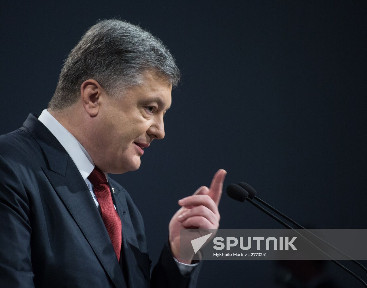Ukraine's President Poroshenko holds first 2016 news conference