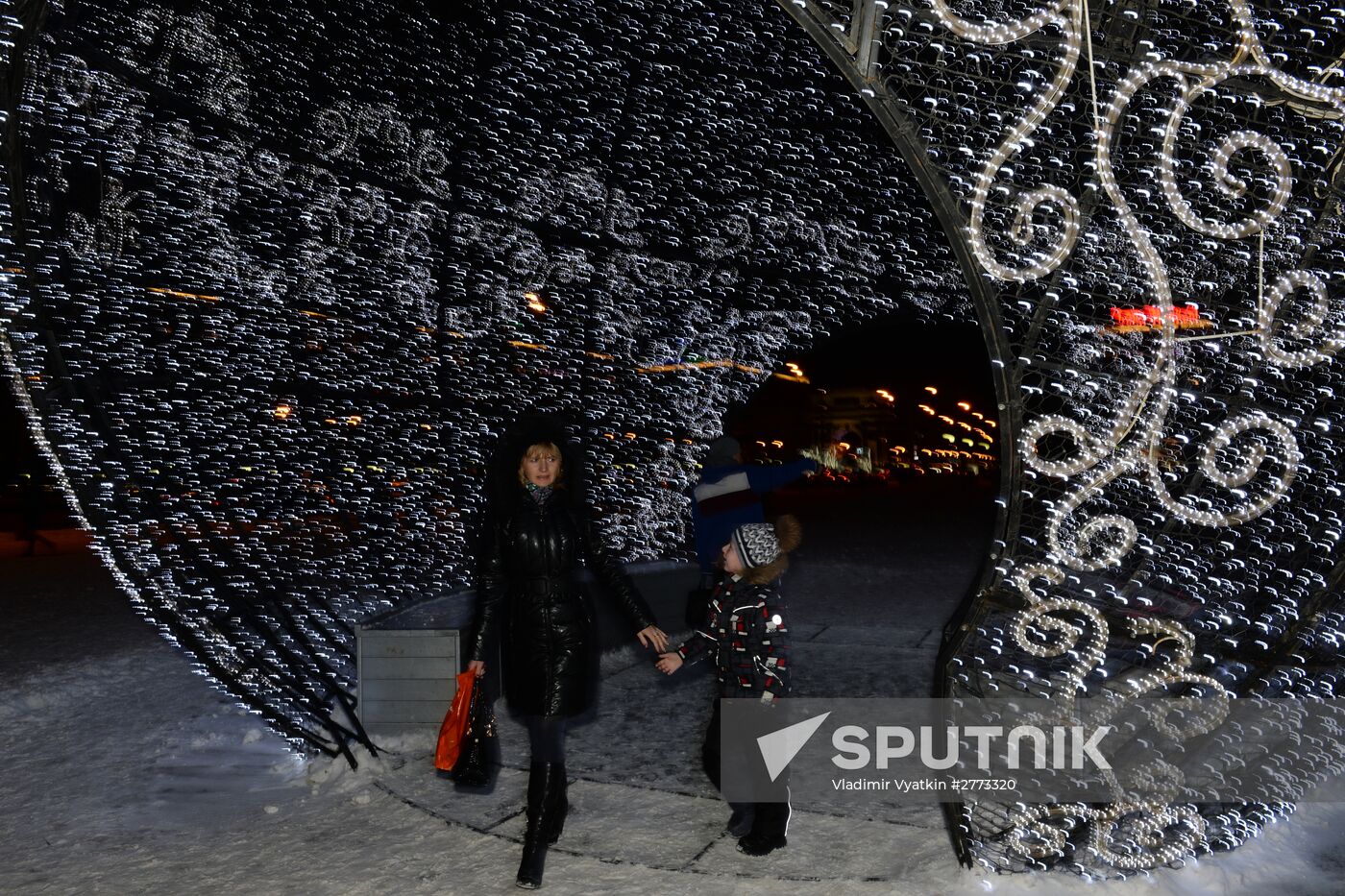 "The Ice Moscow. A Family Circle" festival in Pobedy Park on Poklonnaya Hill