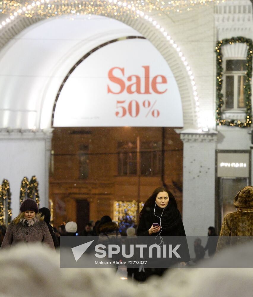 Discount sales in Moscow stores