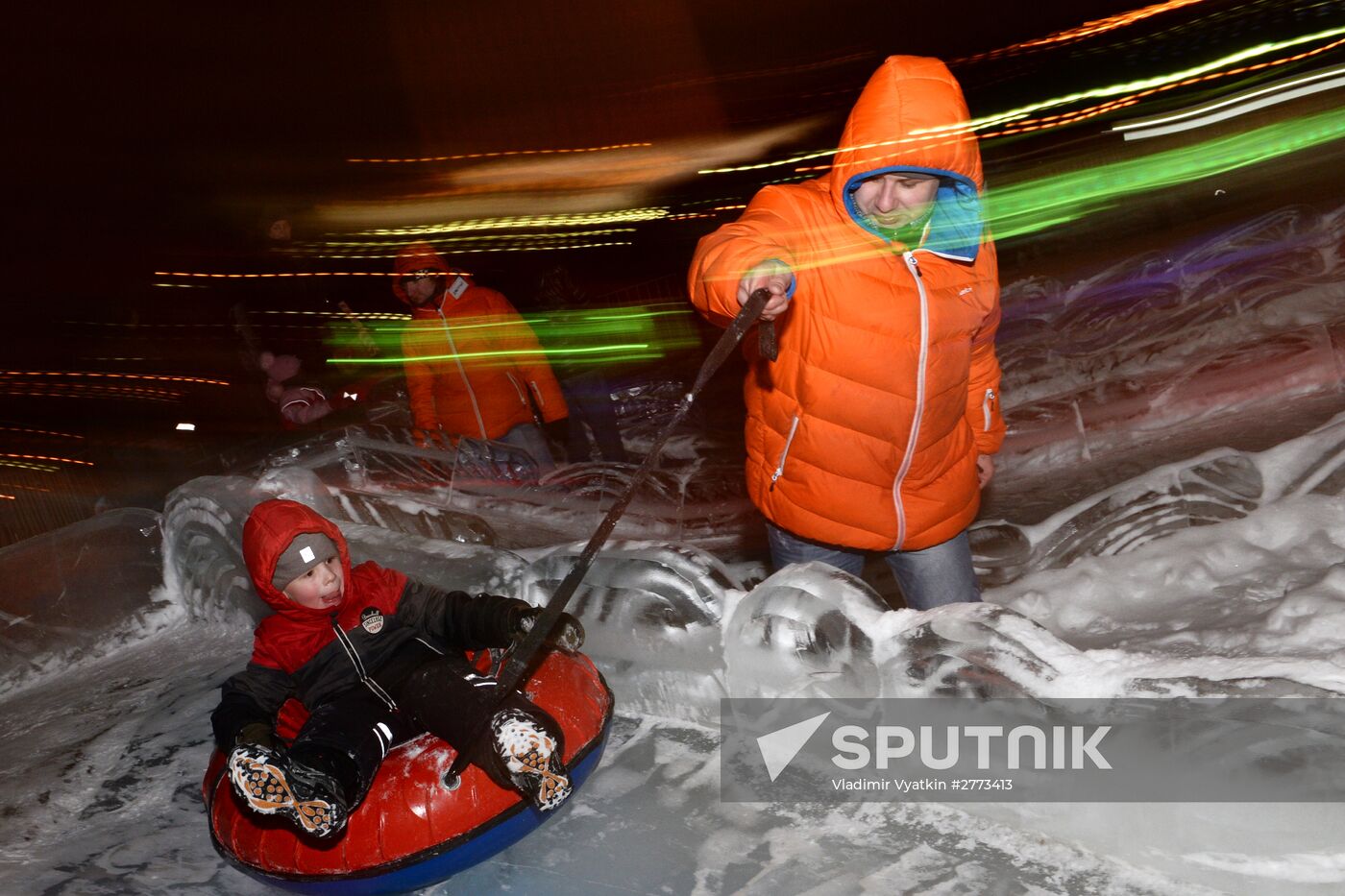 "The Ice Moscow. A Family Circle" festival in Pobedy Park on Poklonnaya Hill