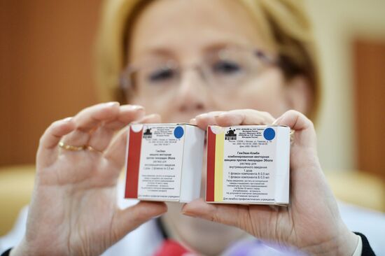 Russian scientists develop Ebola vaccine