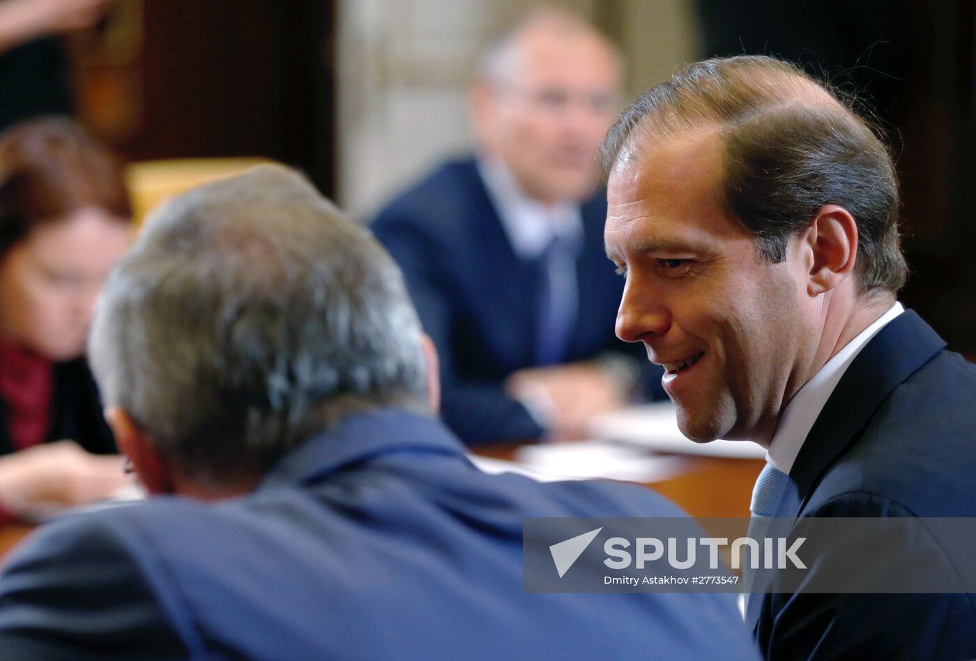 Prime Minister Dmitry Medvedev chairs meeting on economic and financial issues