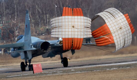 Eastern Military District air force regiment gets two new Sukhoi 35S jets