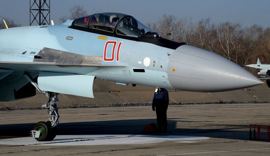 Eastern Military District air force regiment gets two new Sukhoi 35S jets