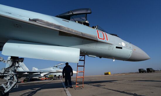 Eastern Military District air force regiment gets two new Sukhoi 35S jets