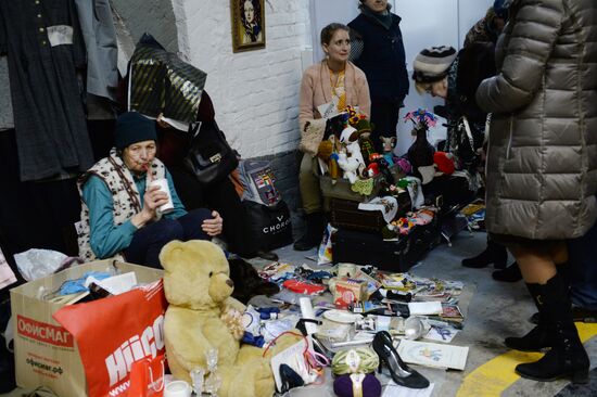Winter flea market at Museum of Moscow