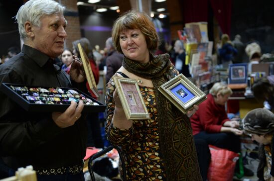 Winter flea market at Museum of Moscow