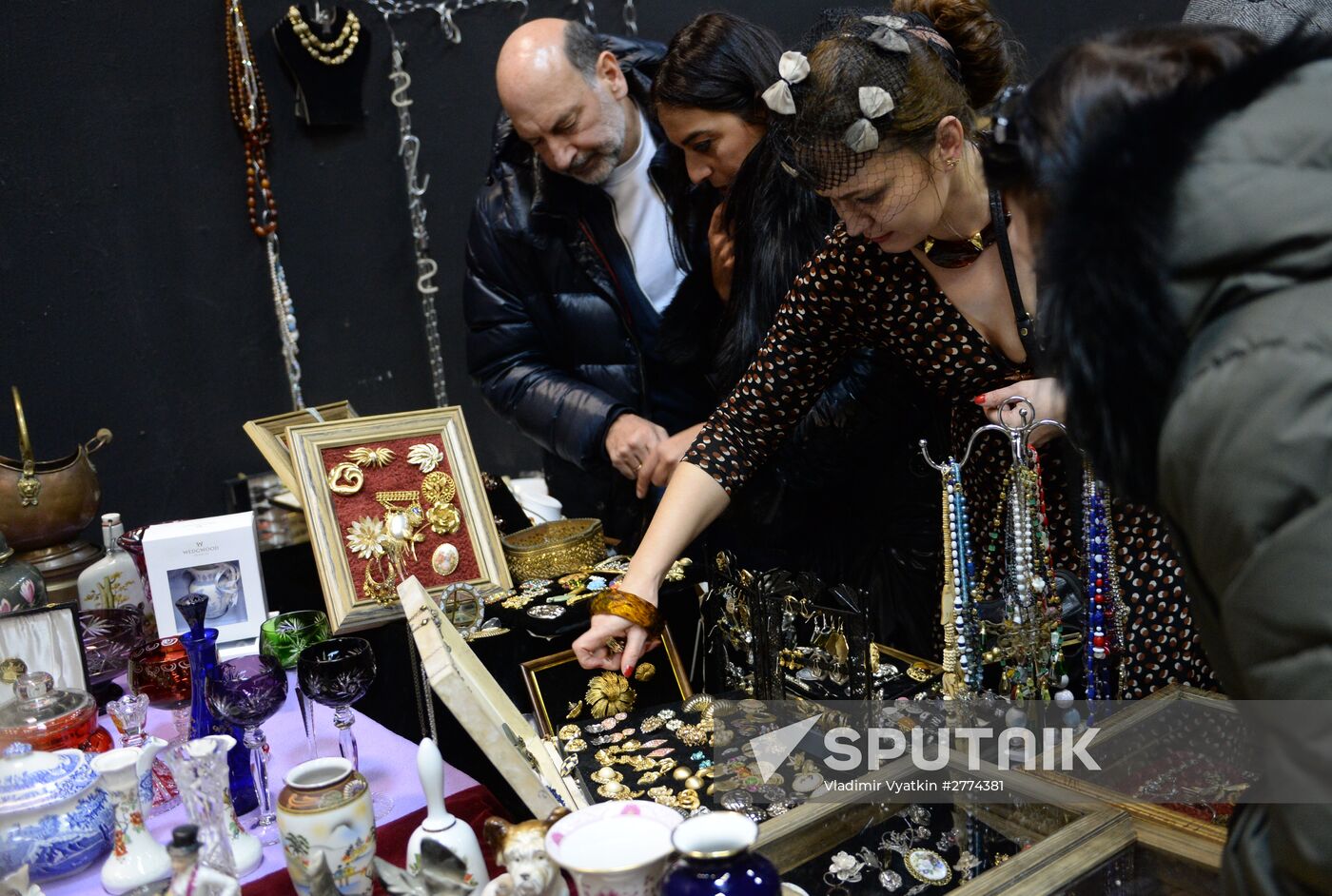 Winter flea market at Museum of Moscow