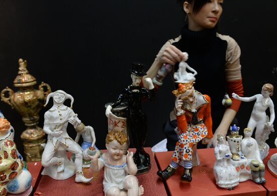 Winter flea market at Museum of Moscow