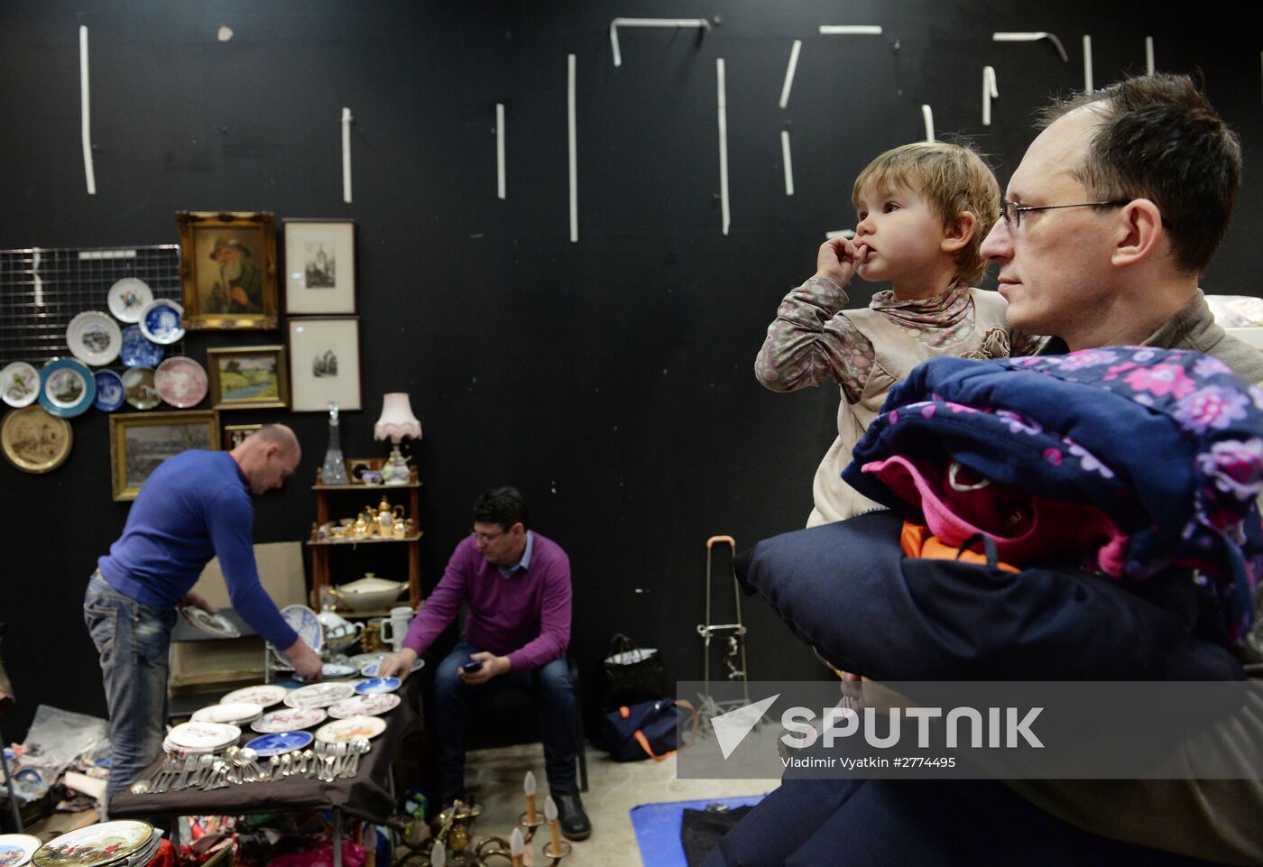 Winter flea market at Museum of Moscow