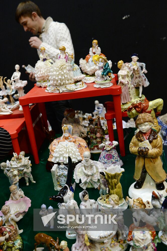Winter flea market at Museum of Moscow