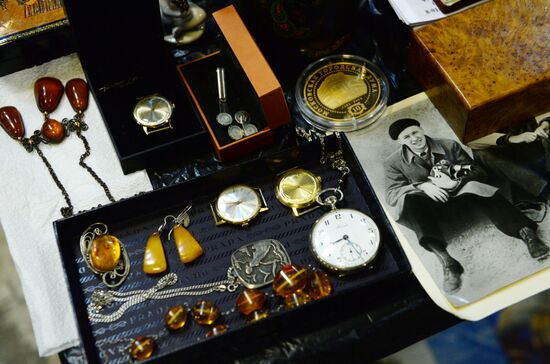 Winter flea market at Museum of Moscow