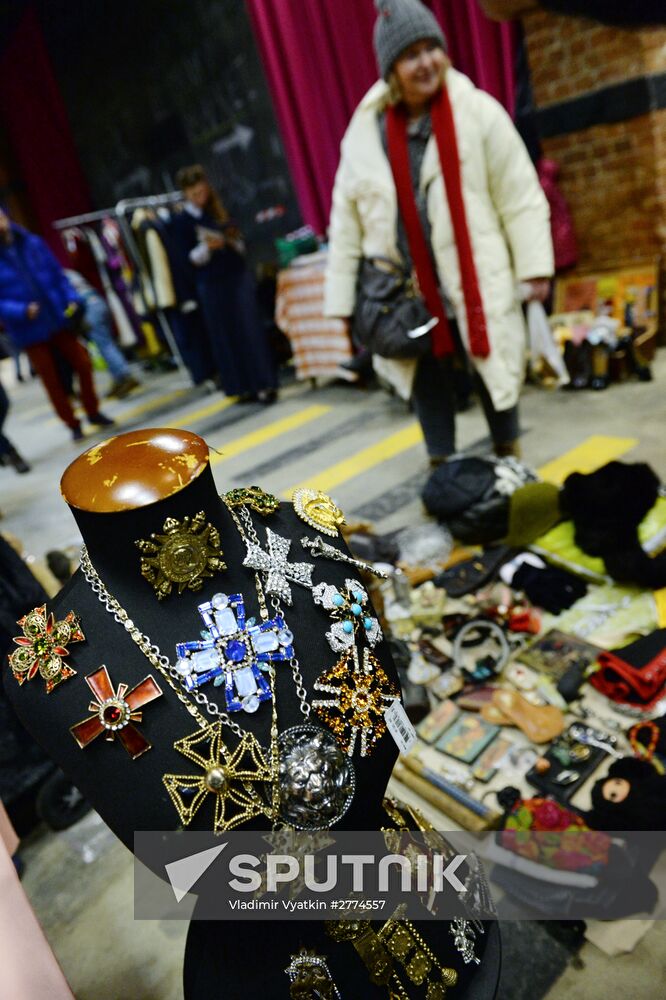 Winter flea market at Museum of Moscow