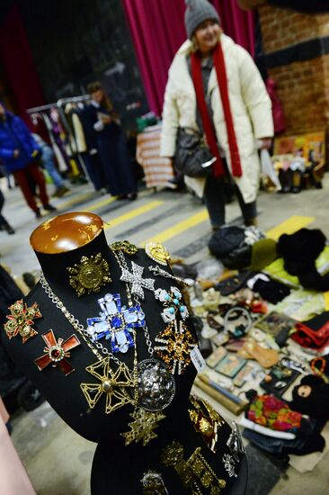 Winter flea market at Museum of Moscow